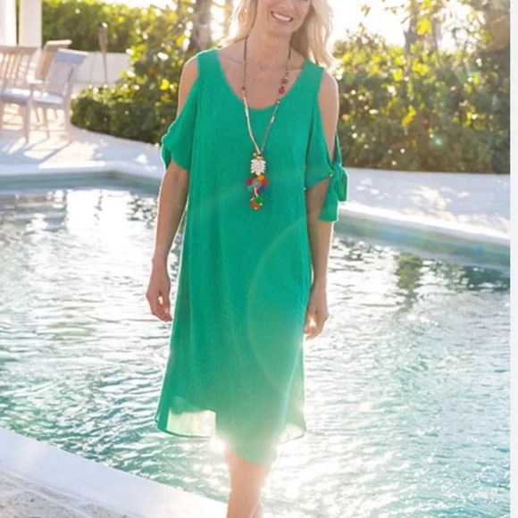 green emerald velvet dress Zapaka Women Light Green Bridesmaid Dress A-Line Cold Shoulder Detachable Sleeves Chiffon Long Wedding Party Dress, Light Green / US16